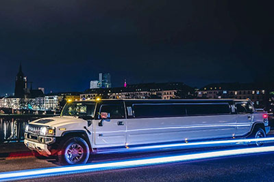 Hummer H2 SUT